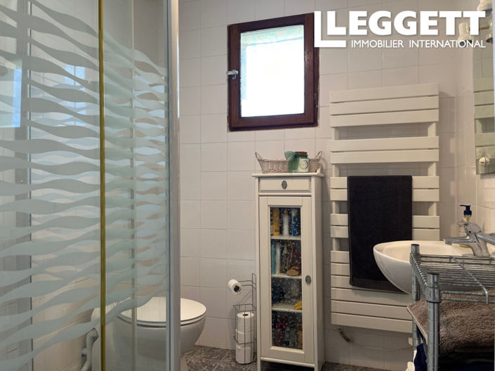 Image No.7-3 Bed House for sale