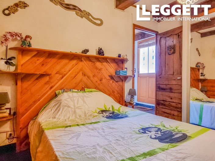 Image No.7-2 Bed House for sale