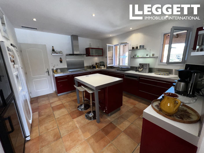 Image No.5-Maison de 6 chambres à vendre à Cotignac