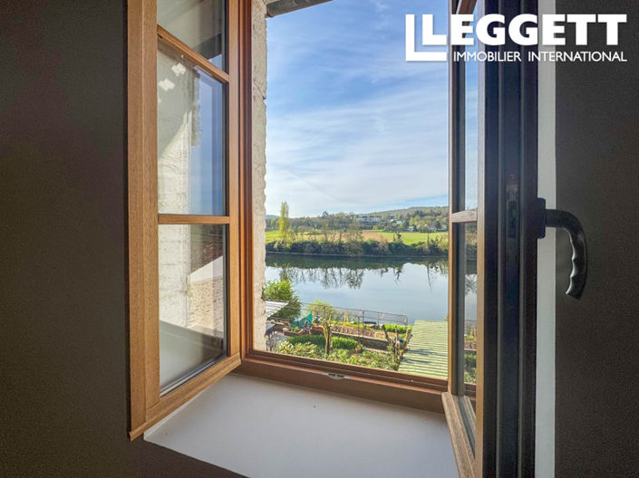 Image No.9-3 Bed House for sale