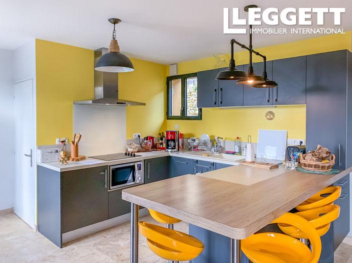 Image No.5-4 Bed House for sale