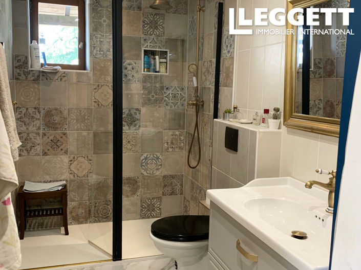 Image No.9-4 Bed House for sale