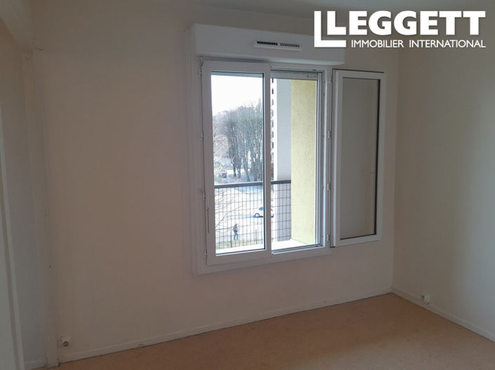 Image No.2-Appartement de 2 chambres à vendre à Angoulême