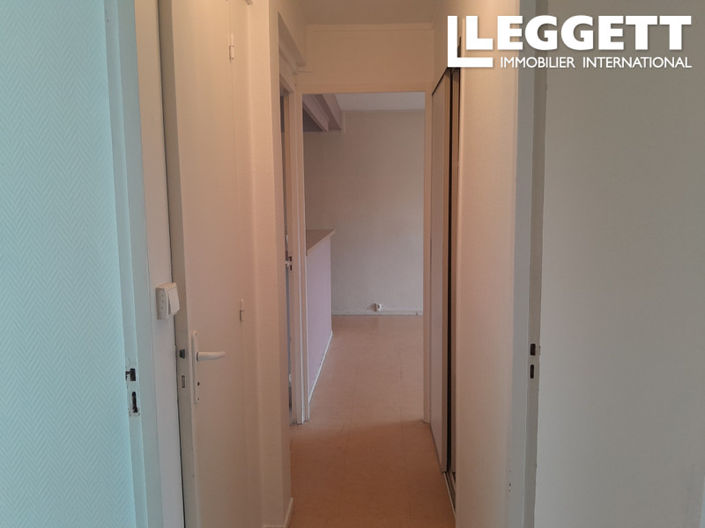 Image No.3-Appartement de 2 chambres à vendre à Angoulême