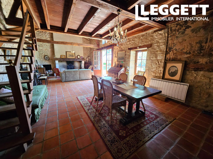 Image No.6-2 Bed House for sale