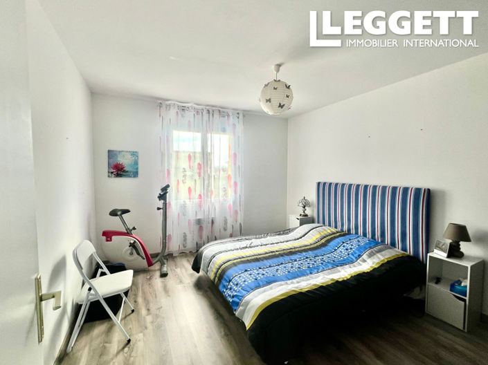 Image No.7-2 Bed House for sale