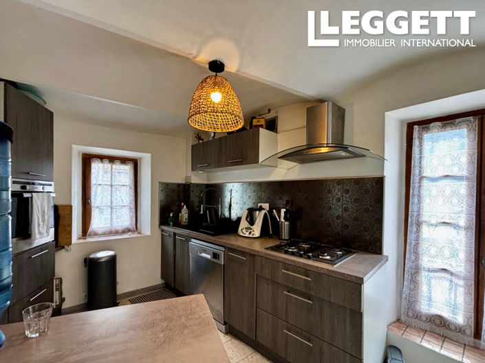 Image No.10-2 Bed House for sale