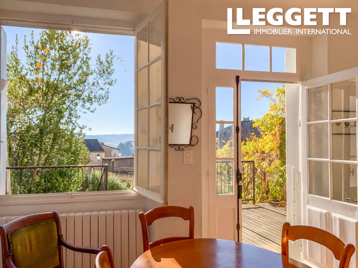 Image No.1-5 Bed House for sale
