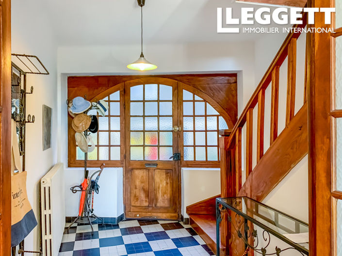 Image No.5-5 Bed House for sale