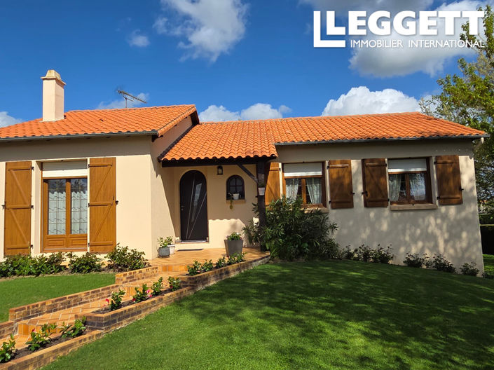 Image No.1-4 Bed House for sale