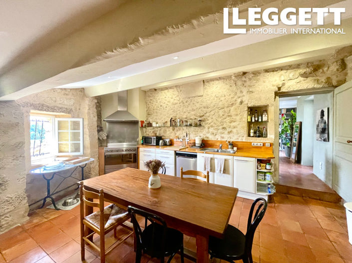 Image No.9-5 Bed House for sale