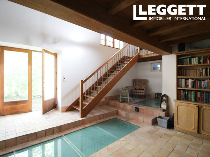 Image No.5-11 Bed House for sale