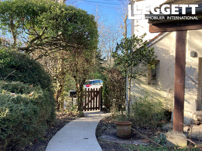 Image No.8-3 Bed House for sale