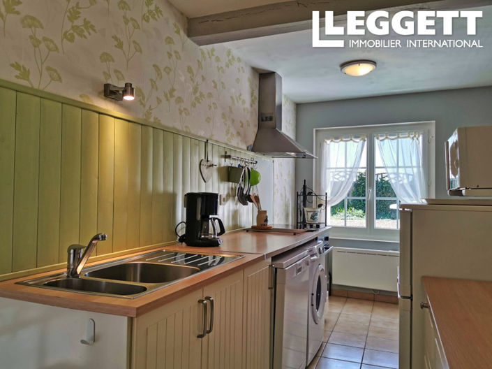 Image No.10-10 Bed House for sale