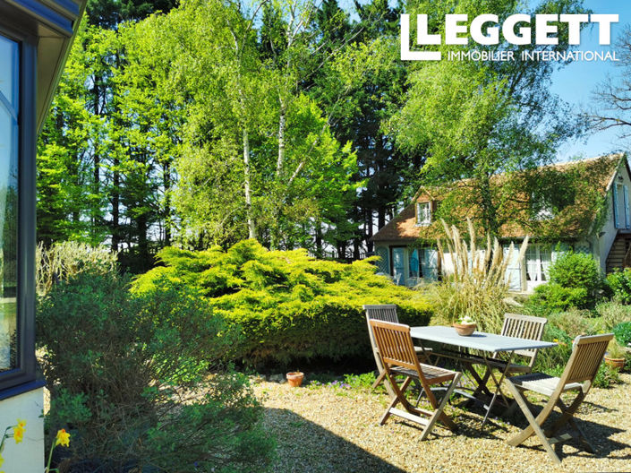 Image No.2-10 Bed House for sale