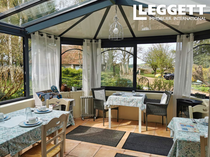 Image No.7-10 Bed House for sale