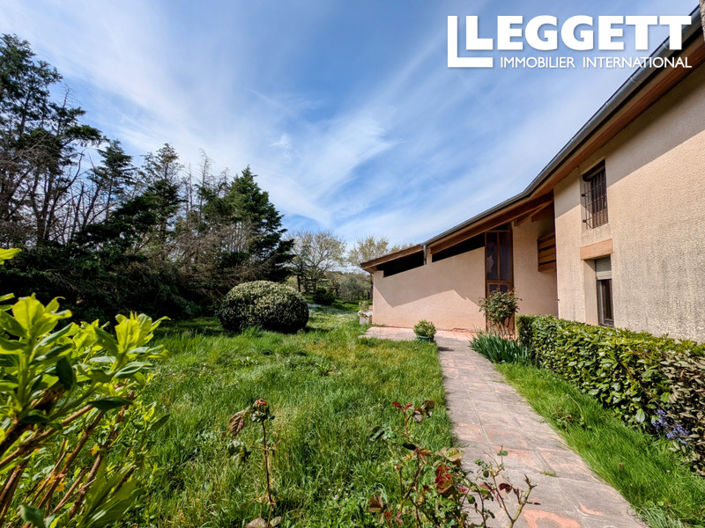 Image No.1-5 Bed House for sale