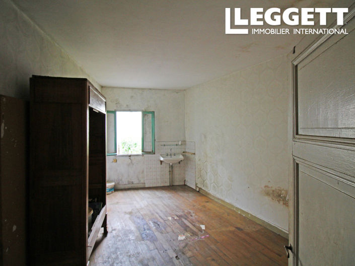 Image No.7-1 Bed House for sale