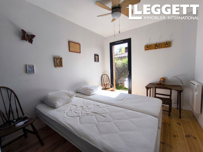 Image No.9-3 Bed House for sale