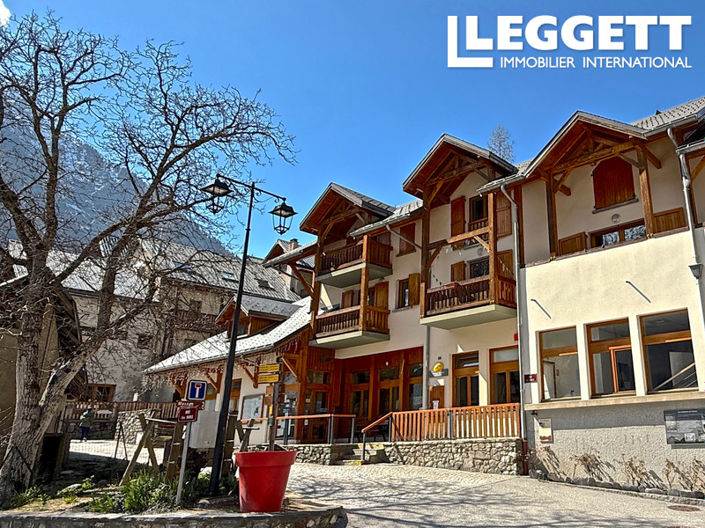 Image No.8-2 Bed Apartment for sale