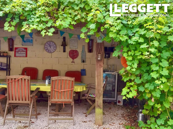 Image No.8-3 Bed House for sale