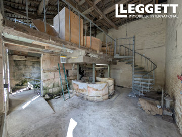 ahr0chm6ly9jzg4uagvzdglhlmltbw8vaw1hz2uvvevom