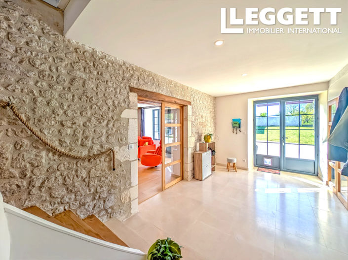 Image No.3-4 Bed House for sale