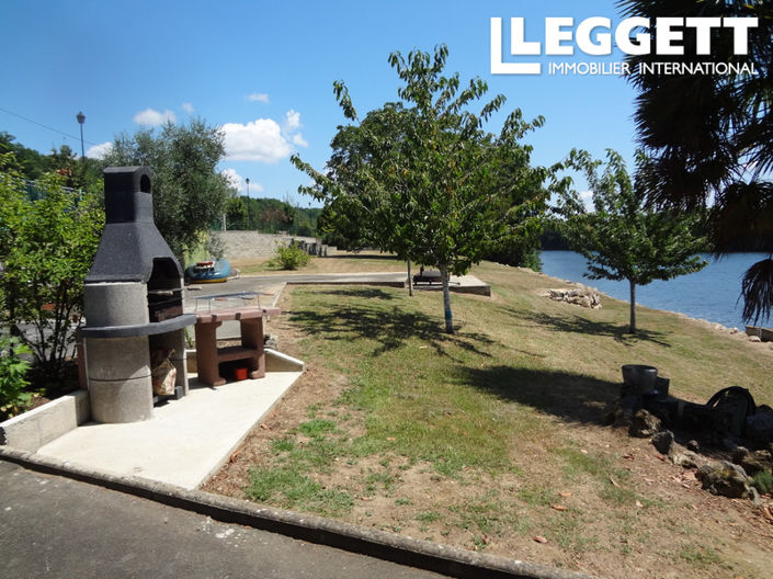 Image No.2-Maison de 3 chambres à vendre à Saint-Capraise-de-Lalinde