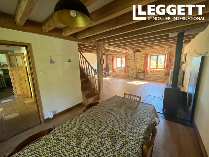 Image No.3-Maison de 5 chambres à vendre à Saint-Julien-le-Petit