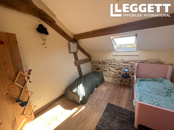 Image No.7-Maison de 5 chambres à vendre à Saint-Julien-le-Petit