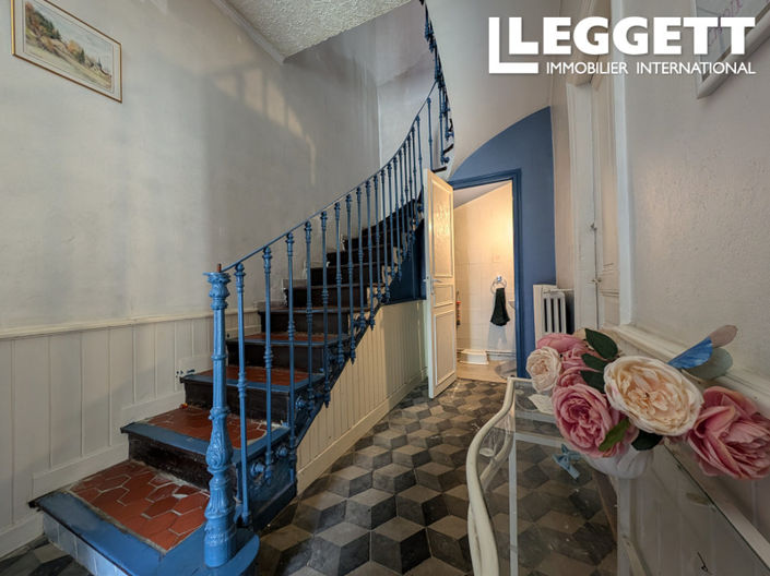 Image No.1-3 Bed House for sale