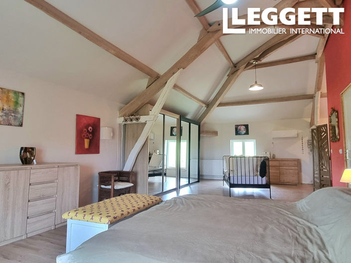 Image No.9-3 Bed House for sale