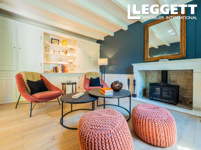 Image No.10-8 Bed House for sale