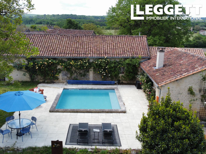 Image No.2-Maison de 8 chambres à vendre à Ronsenac