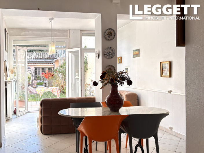 Image No.3-5 Bed House for sale