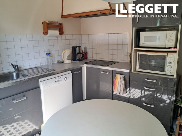 Image No.9-3 Bed House for sale