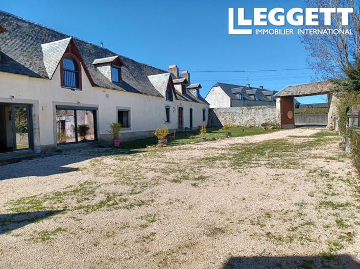 Image No.1-9 Bed House for sale