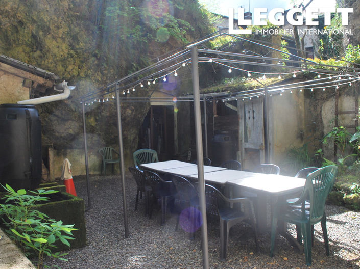 Image No.9-1 Bed House for sale