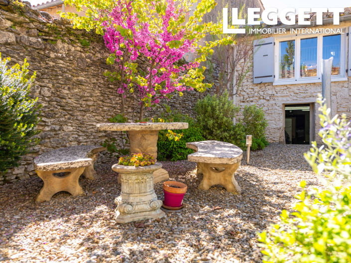 Image No.10-4 Bed House for sale