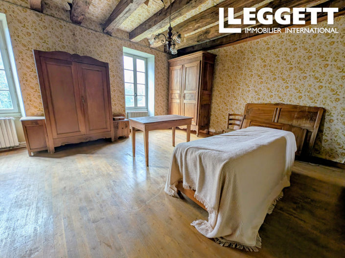 Image No.5-Maison de 10 chambres à vendre à La Bastide-l'Évêque