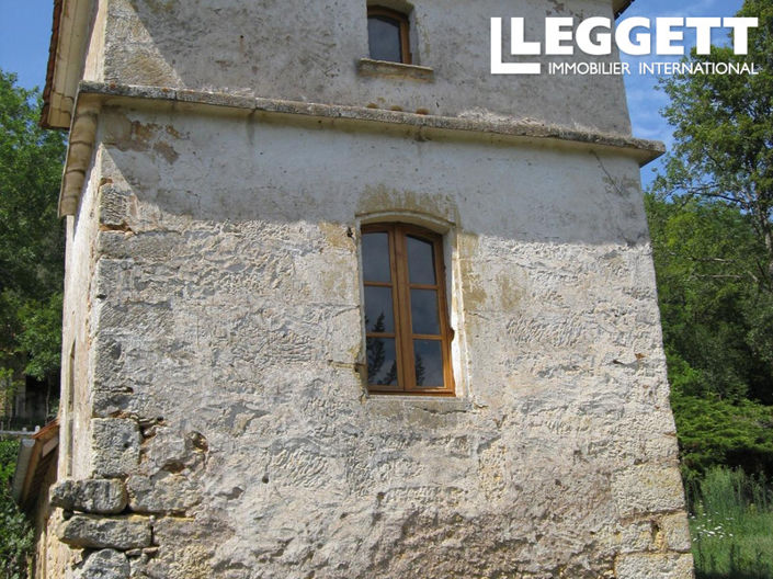 Image No.10-2 Bed House for sale