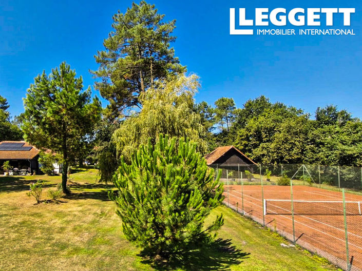Image No.1-5 Bed House for sale