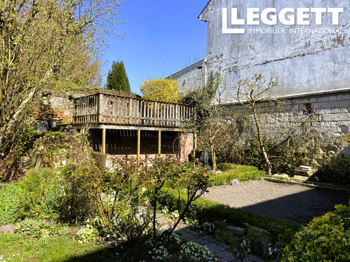 Image No.6-5 Bed House for sale