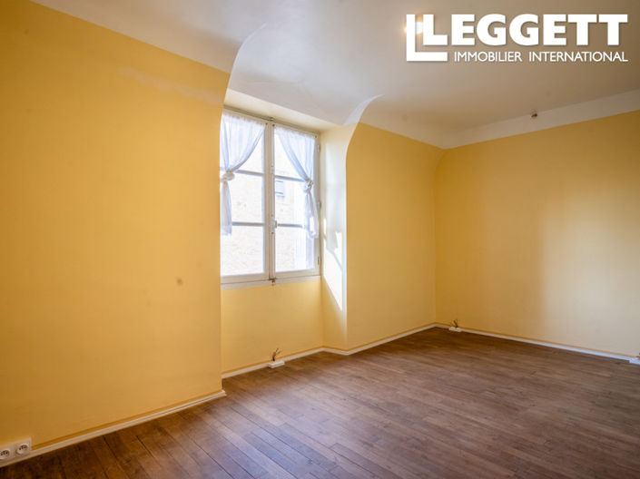 Image No.7-2 Bed House for sale