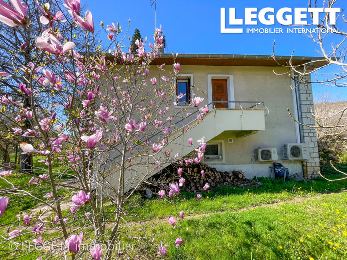 Image No.1-4 Bed House for sale