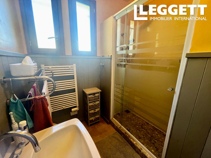 Image No.9-3 Bed House for sale