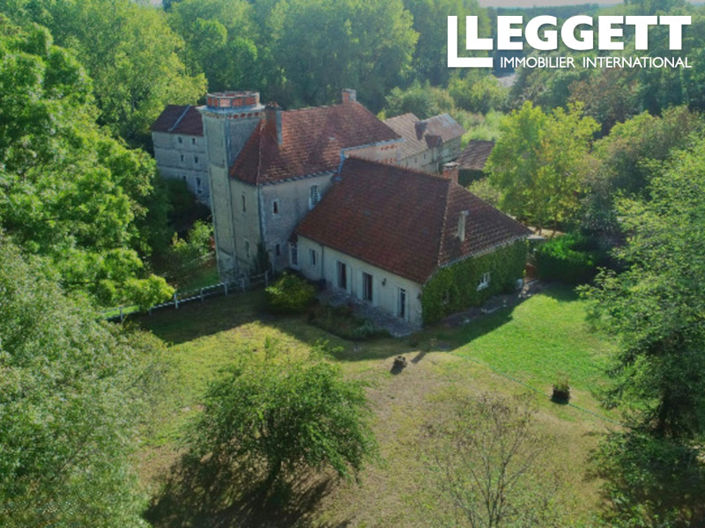 Image No.1-6 Bed House for sale