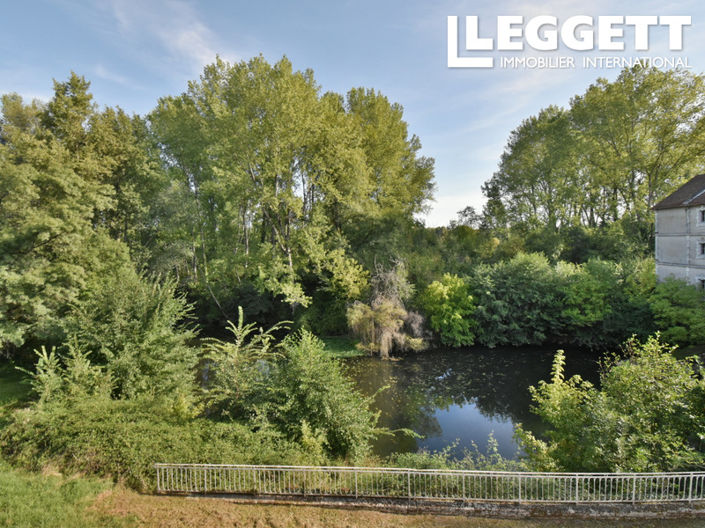 Image No.10-6 Bed House for sale