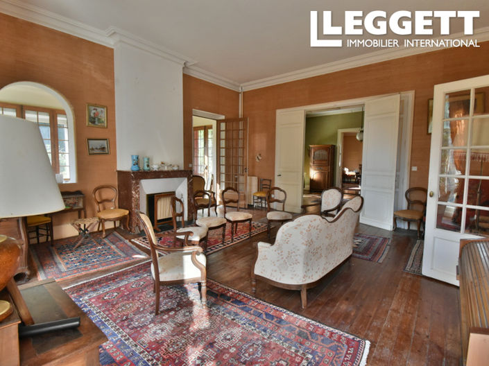 Image No.4-6 Bed House for sale