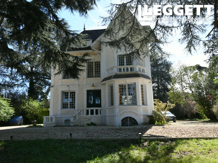 Image No.1-6 Bed House for sale